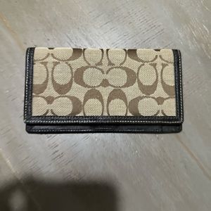 coach checkbook/wallet